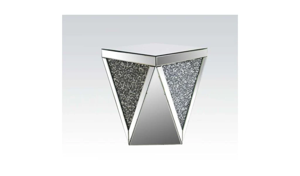 23" Mirrored Square End Table By Homeroots