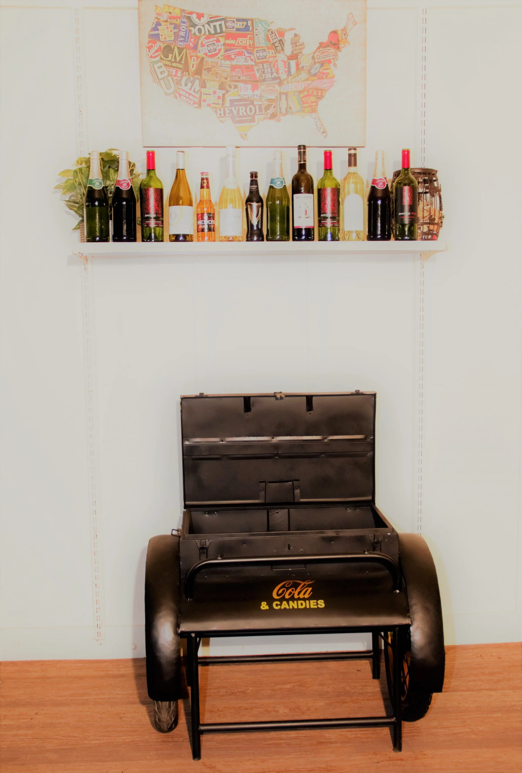 27" Black Steel End Table By Homeroots