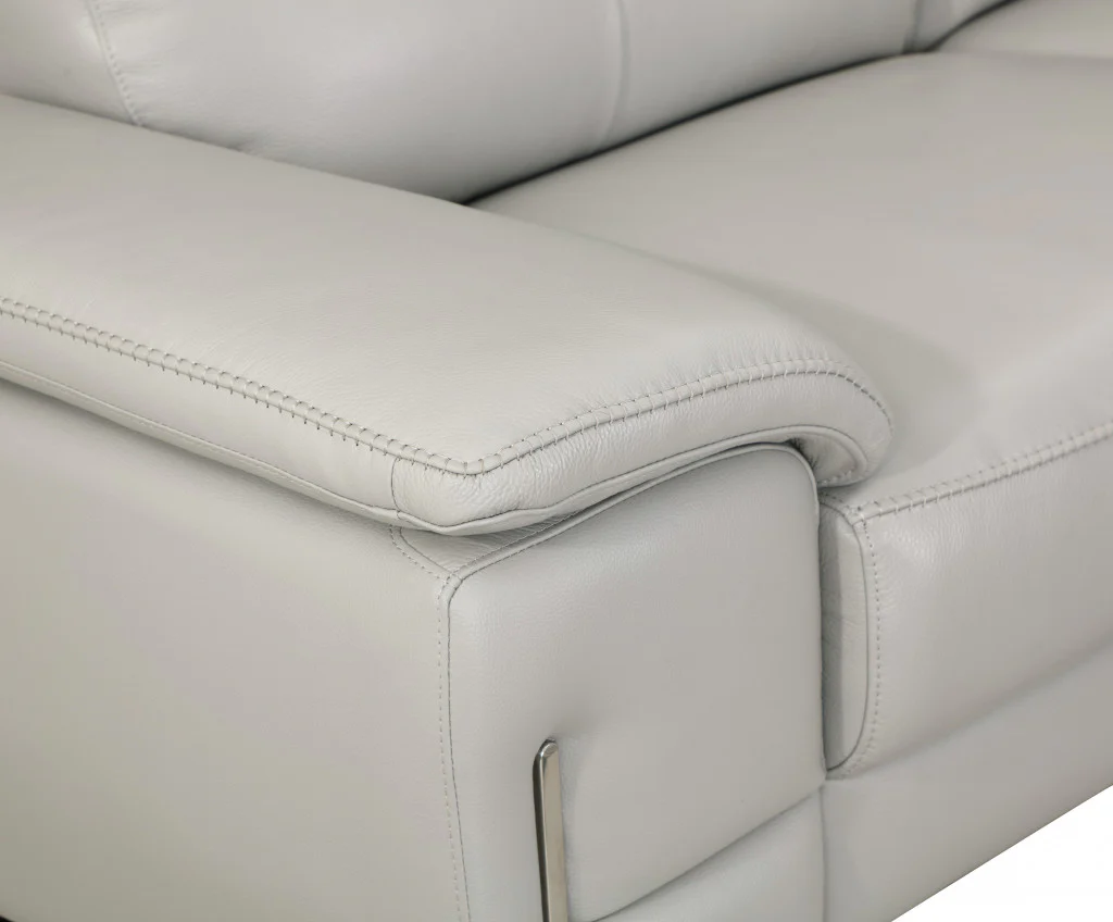 31" Tasteful Light Grey Leather Sofa By Homeroots - Image 6