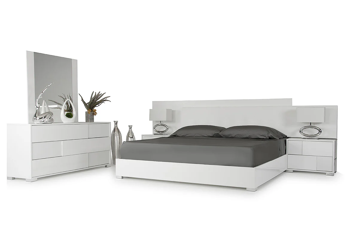 46" White Mdf And Steel Queen Bed By Homeroots - Image 2