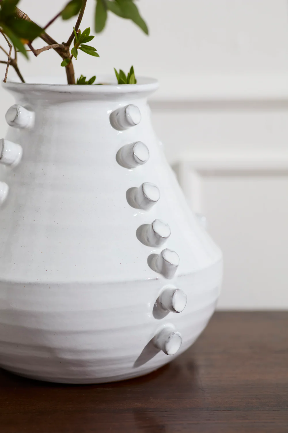 Appian vase By Accent Decor