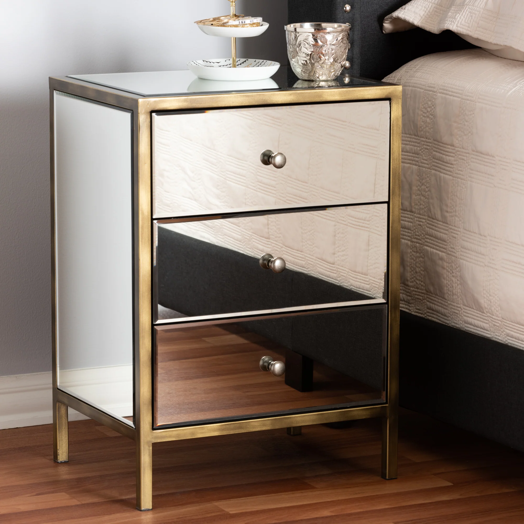 Baxton Studio Nouria Modern and Contemporary Hollywood Regency Glamour Style Mirrored 3-Drawer End Table