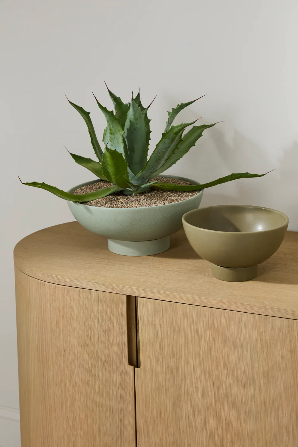 Beltline Bowl with Saucer Set of 4 By Accent Decor - Image 3