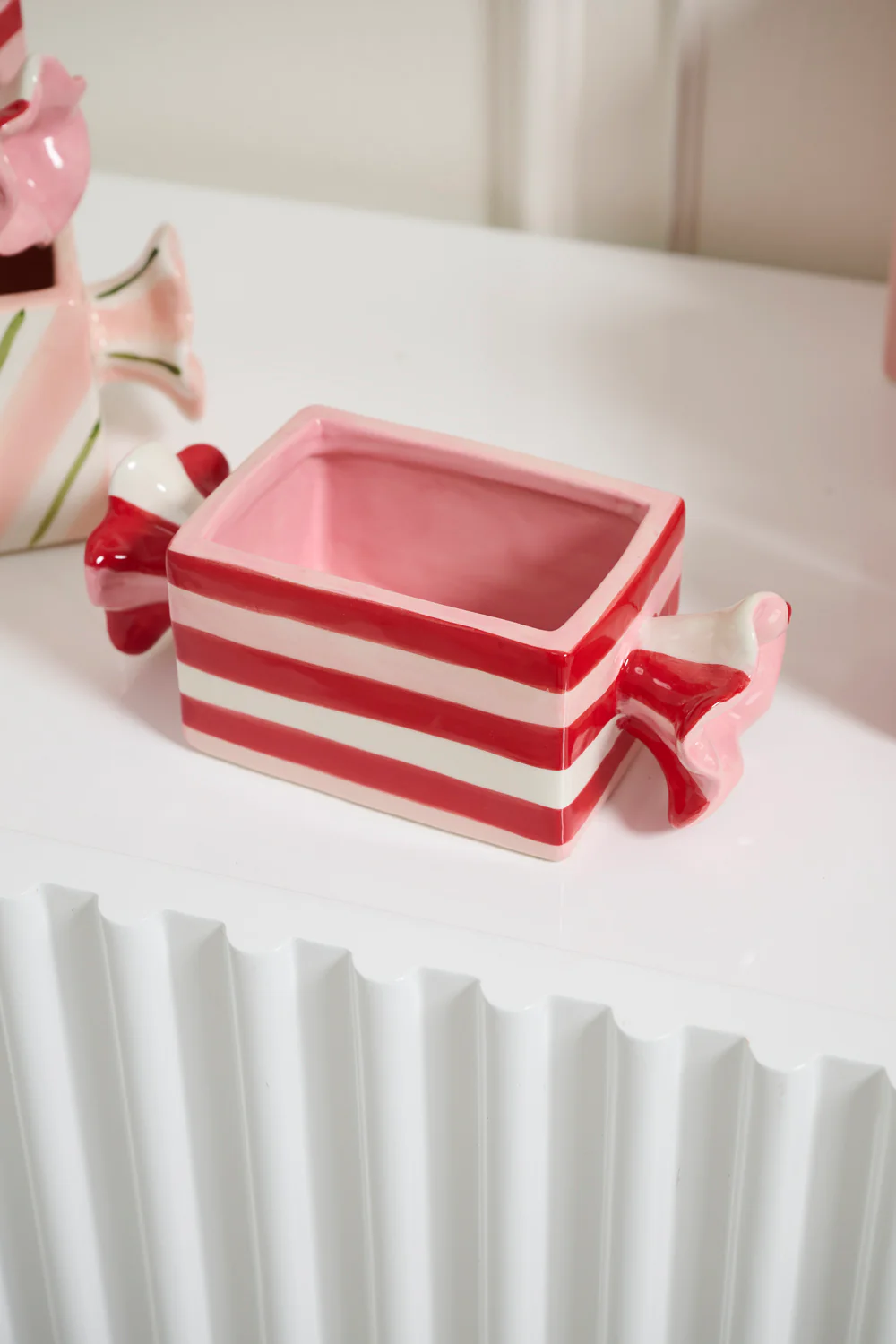 Bonbon Planter Set of 4 By Accent Decor - Image 6