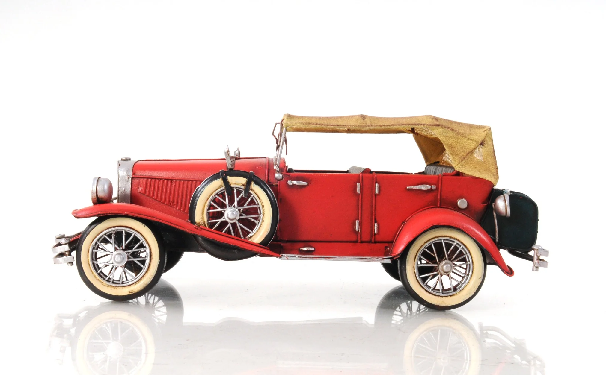 c1933 Vintage Red Duesenberg Model J Sculpture By Homeroots