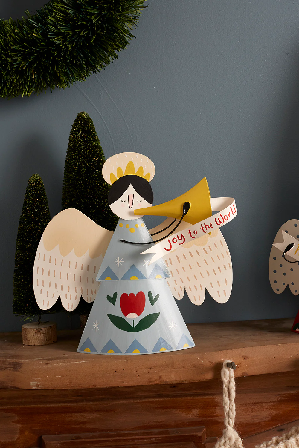Caroling Angel Figurine Set of 2 By Accent Decor - Image 7