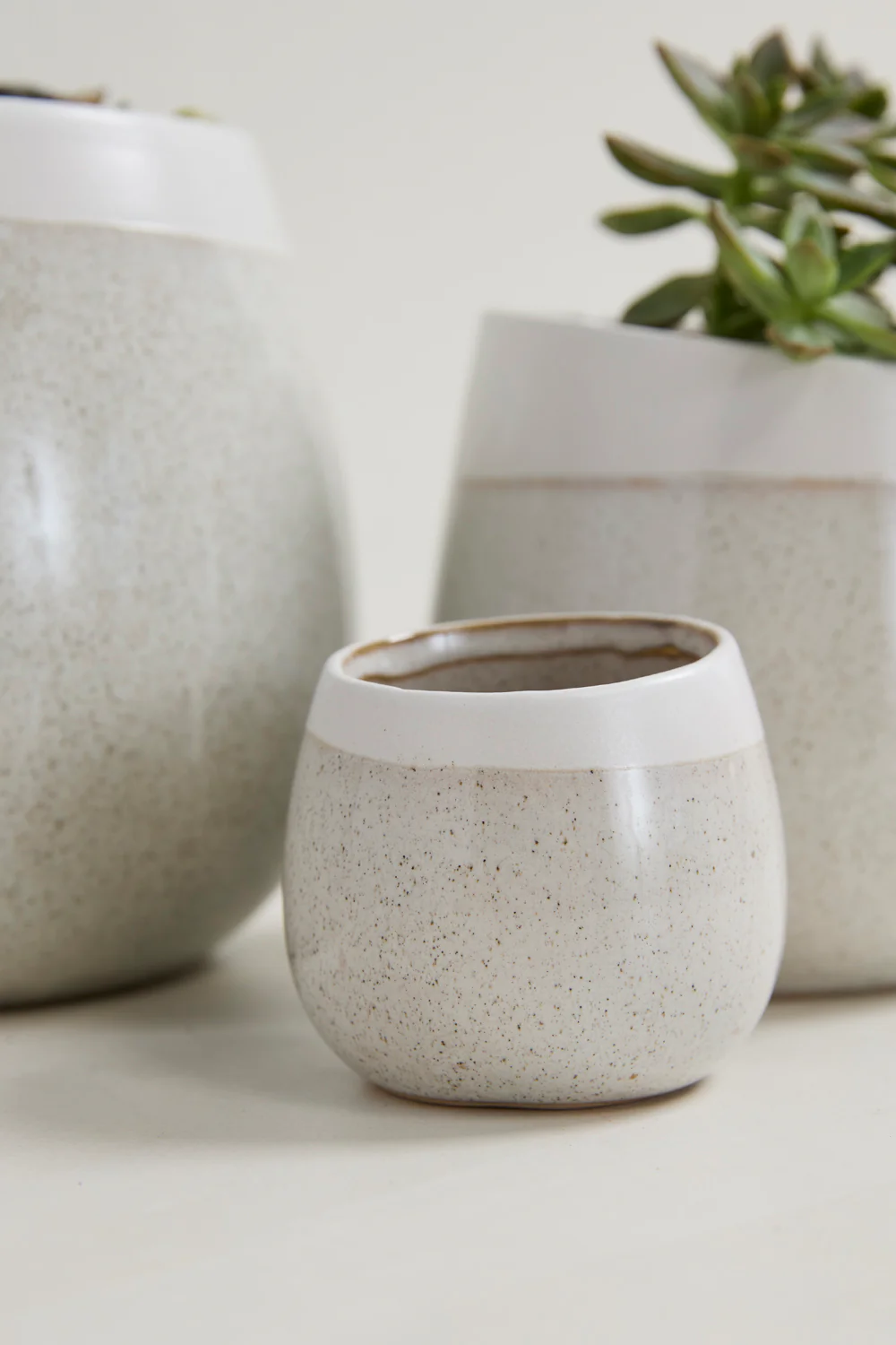 Choice Pot Set of 8 By Accent Decor