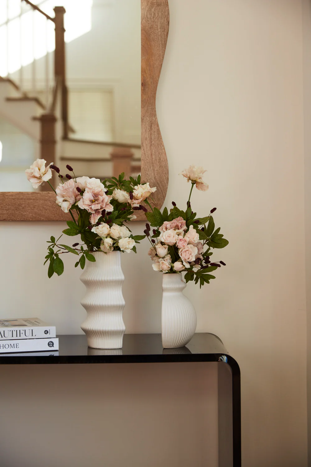 Claude Vase Bookend Set of 4 By Accent Decor
