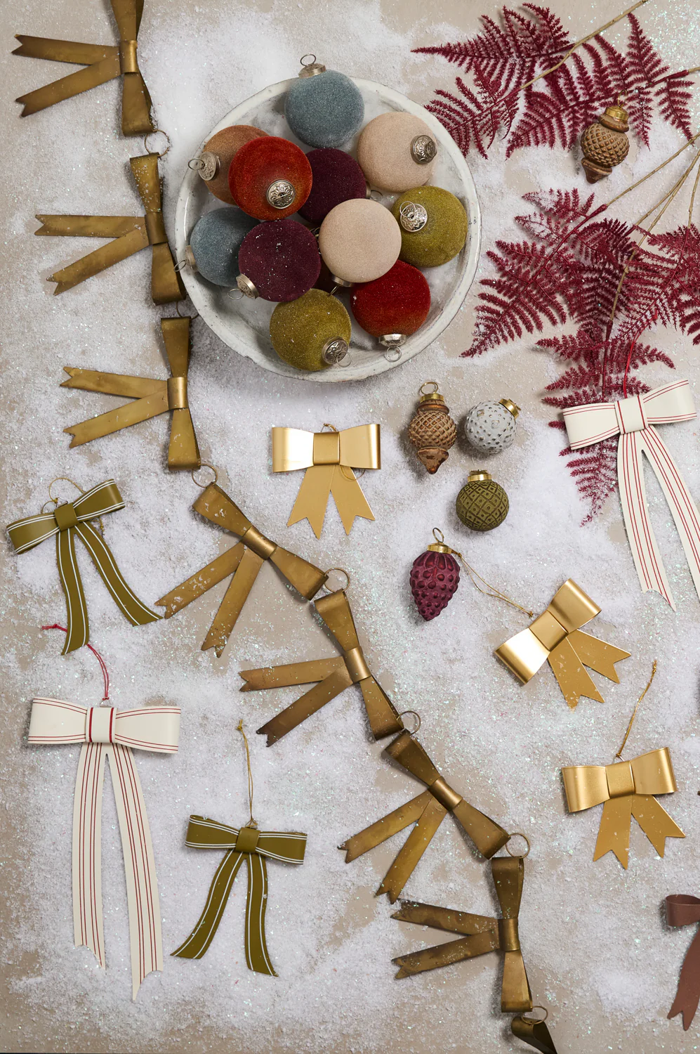 Collectors Garland Set of 2 By Accent Decor - Image 4