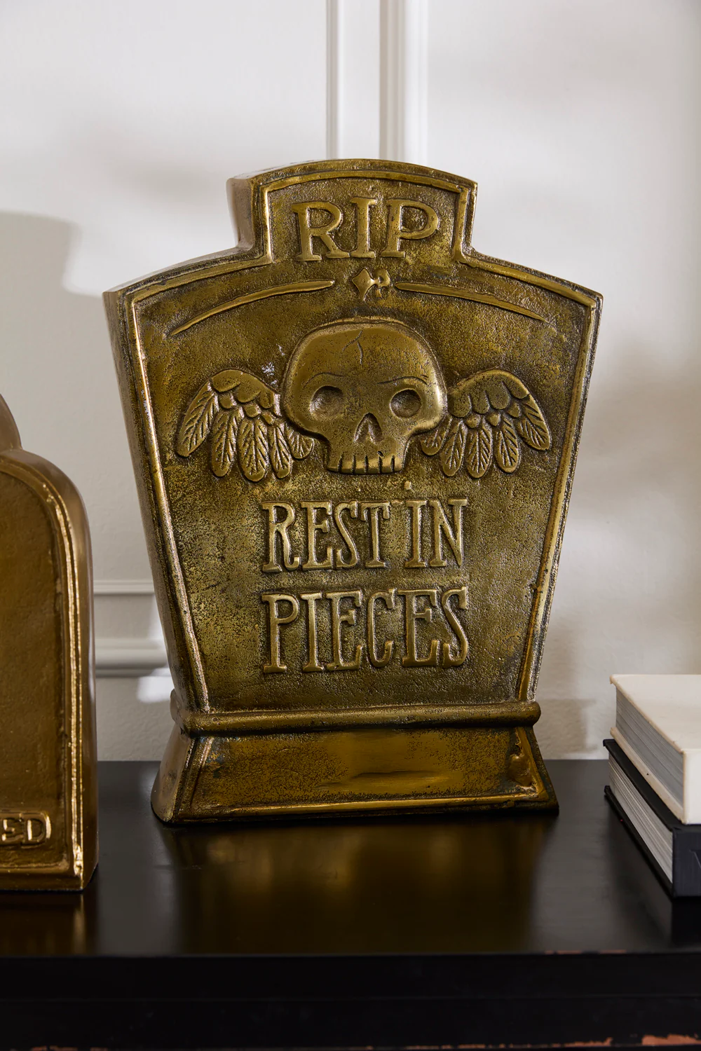 Duelo Tombstone By Accent Decor - Image 11