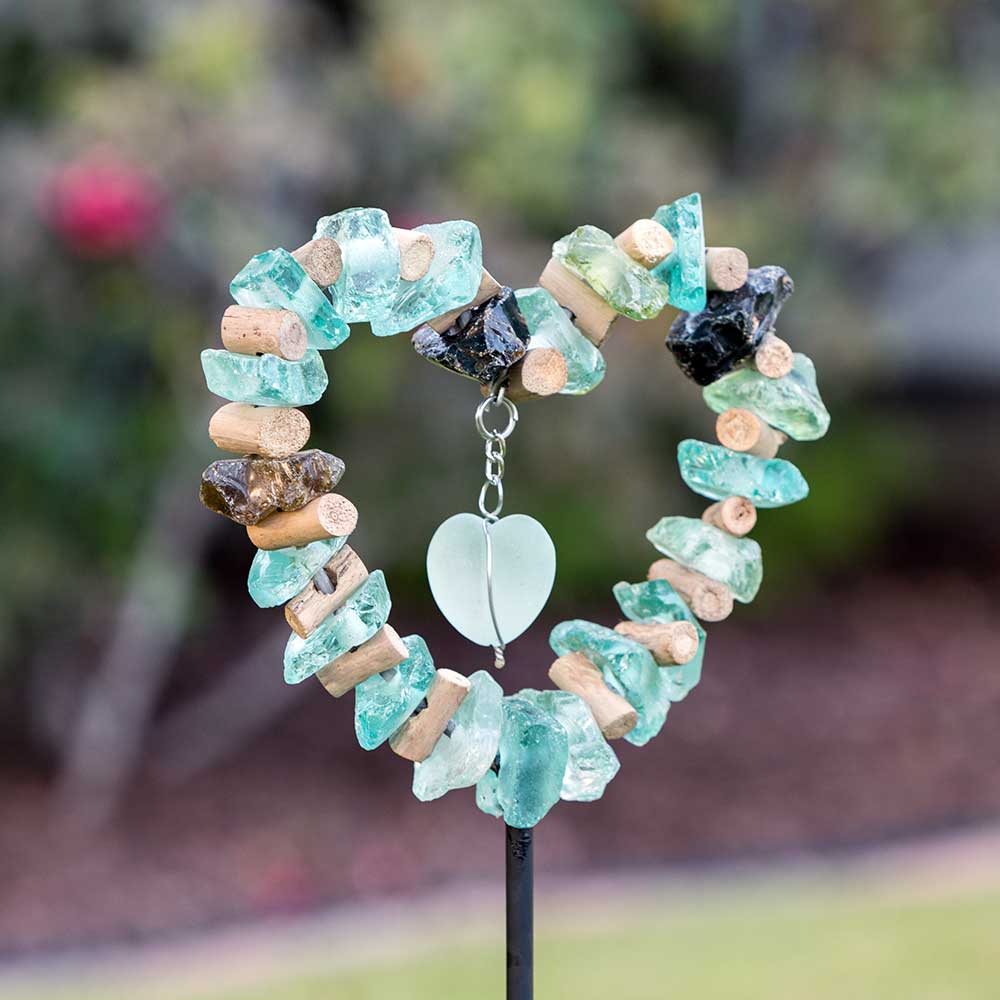 Glass Heart Garden Stake Set of 4 By Garden Age Supply - Image 4