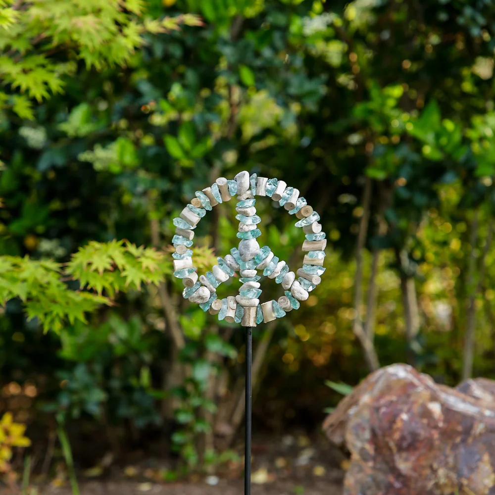 Glass Peace Symbol Garden Stake Set of 4 By Garden Age Supply - Image 3