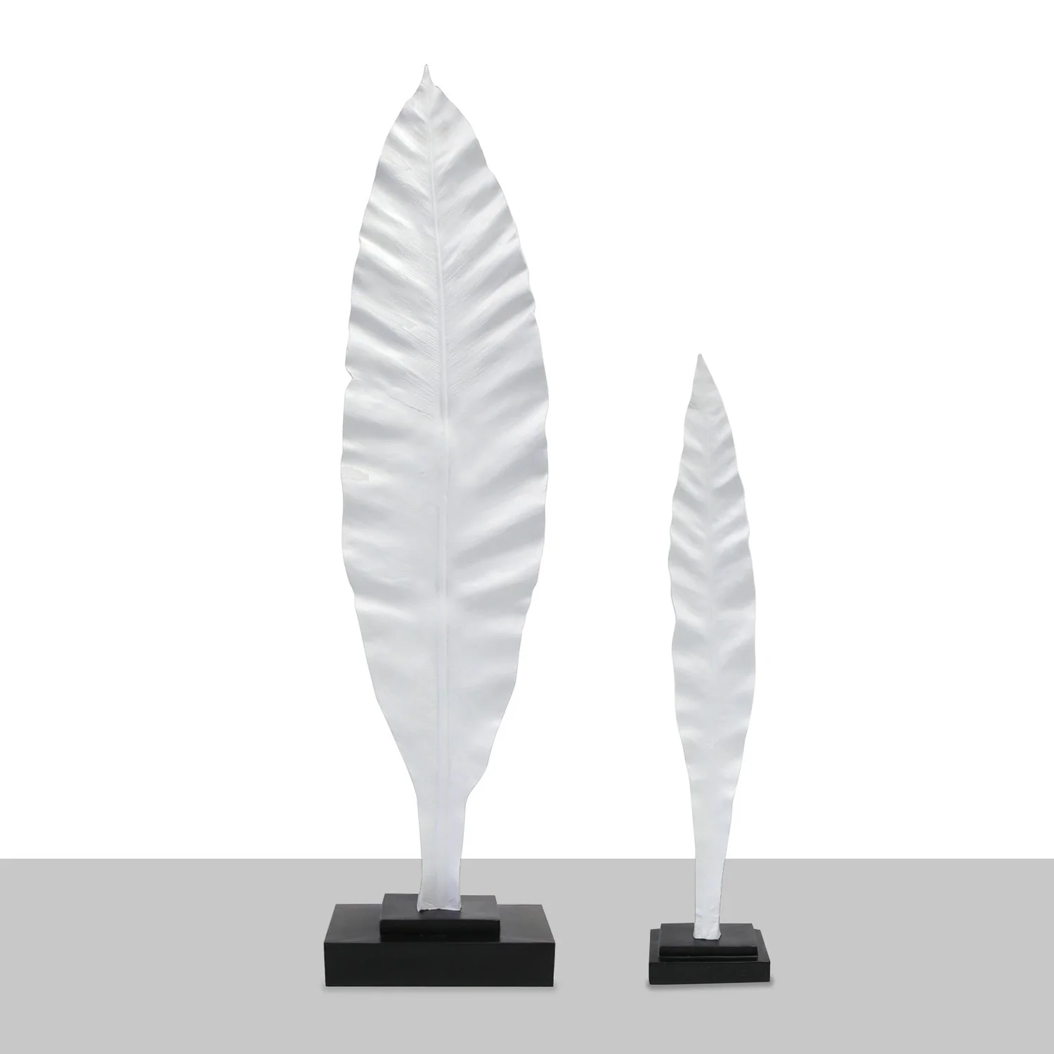 Leaf Sculpture 21.75"H, Set of 2 By Gold Leaf - Image 6