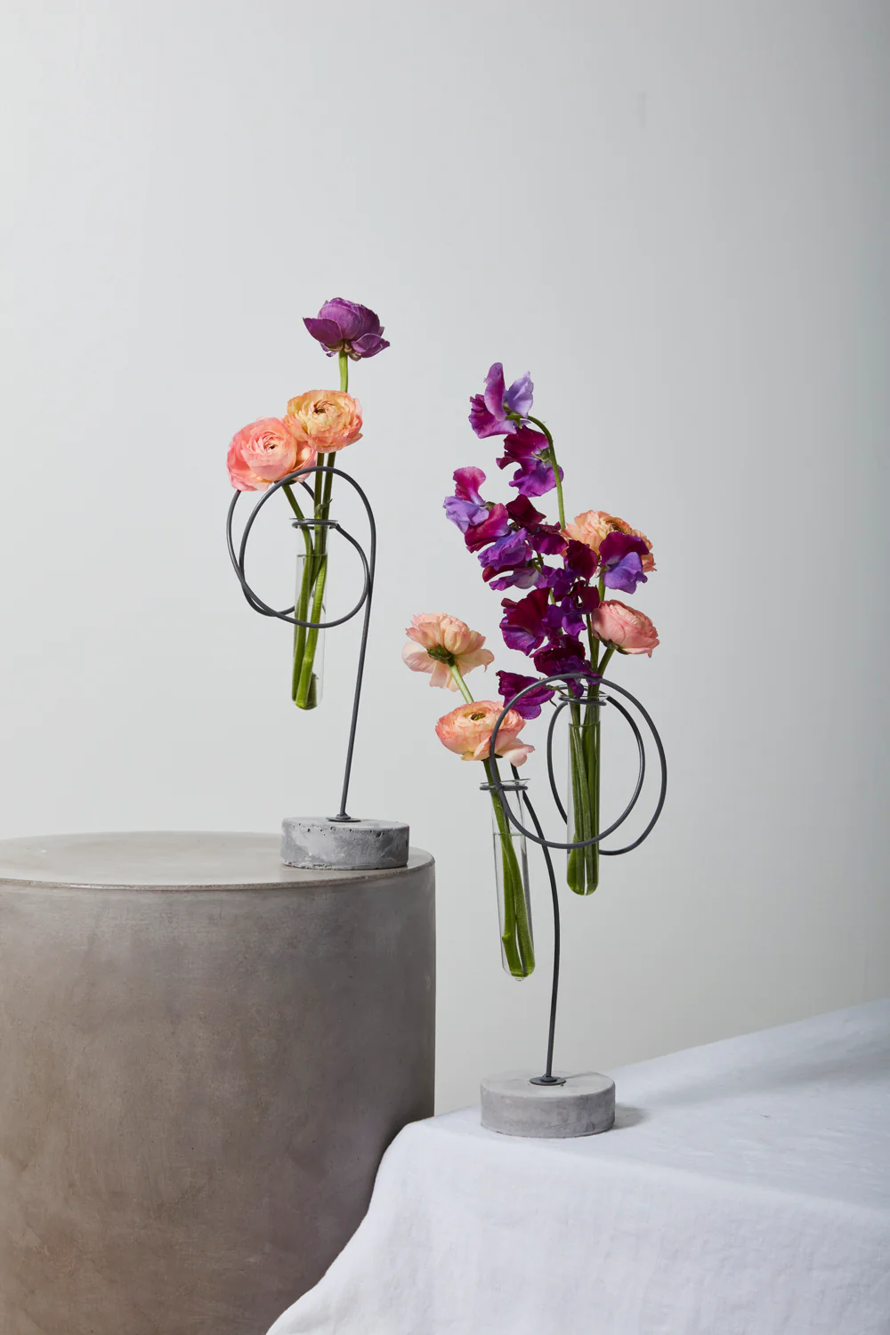 Loopty Loop Stand Set of 8 By Accent Decor
