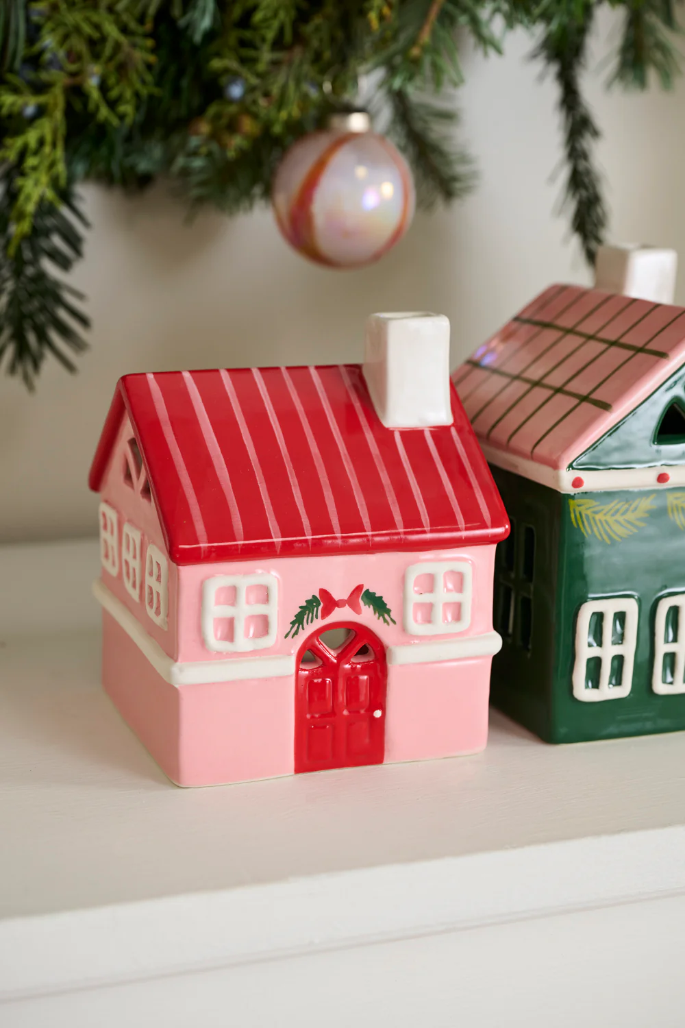 Merrivale House Figurine Set of 2 By Accent Decor - Image 11