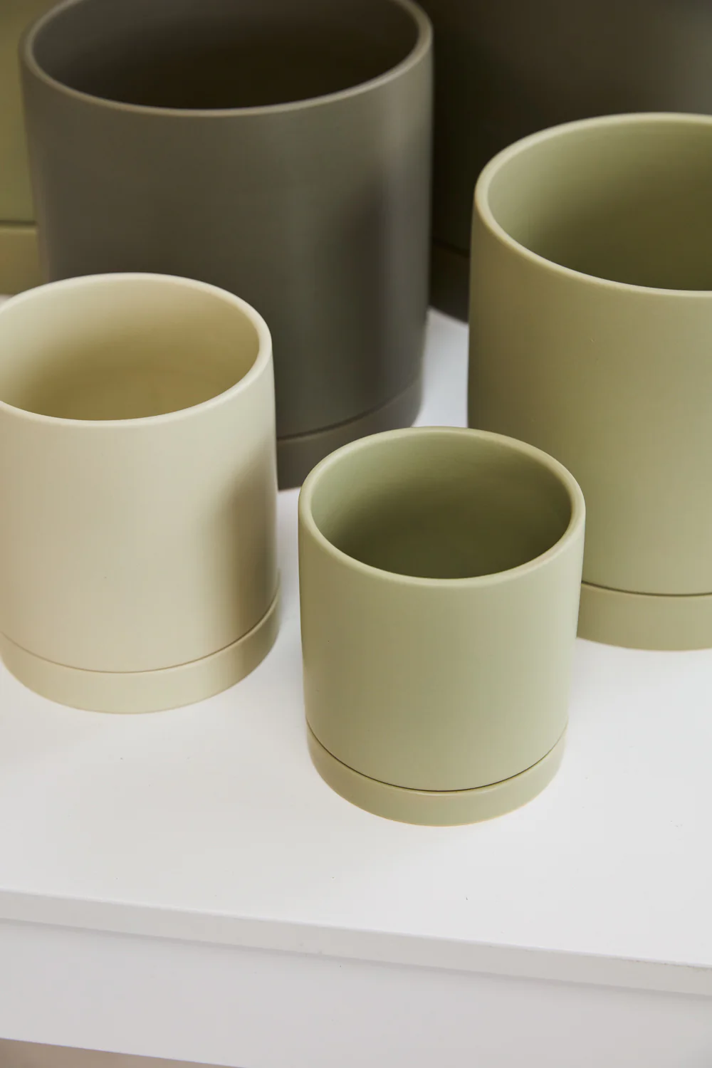 Romey Neutral Pot with Saucer By Accent Decor