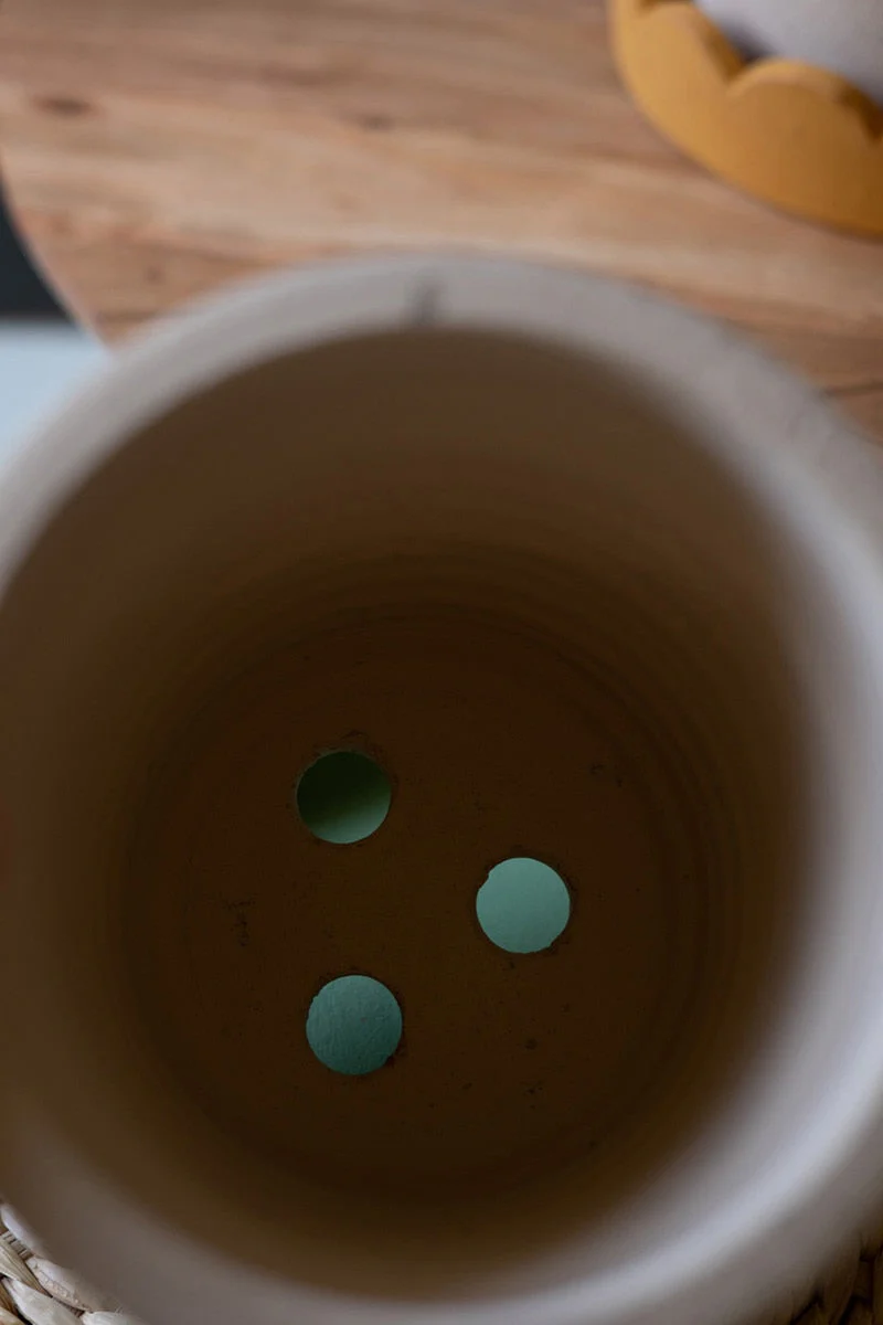 Set Of Three Scalloped Clay Planters By Kalalou - Image 8