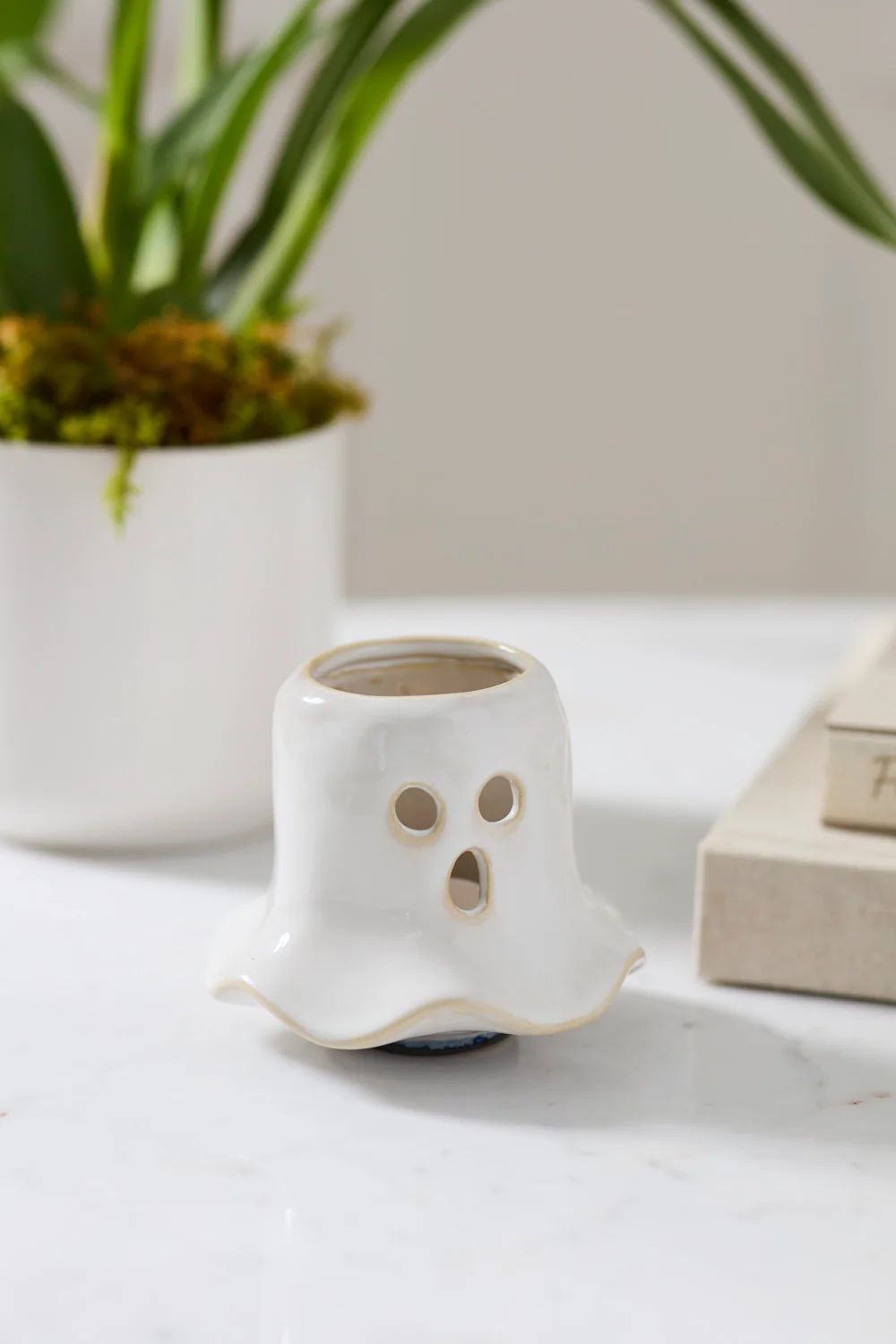 Shadowy Ghost Votive Set of 4 By Accent Decor - Image 4