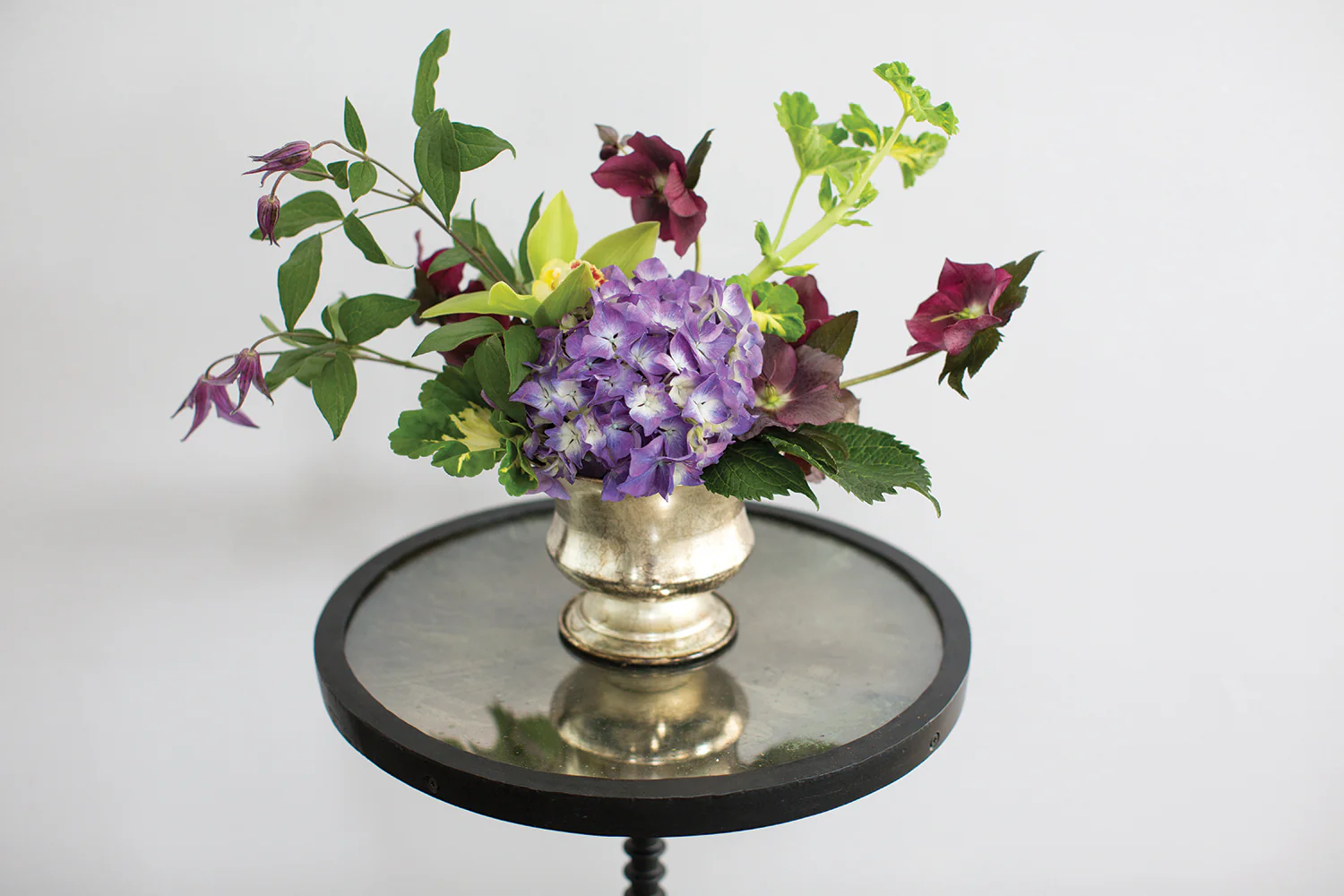 Sidney Urn Set of 8 By Accent Decor - Image 6
