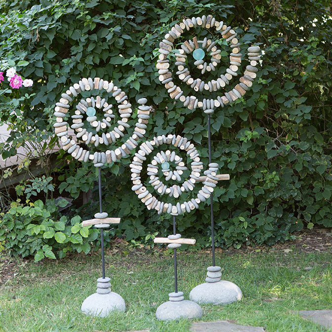 Spiral Garden Stand with Glass Ball By Garden Age Supply