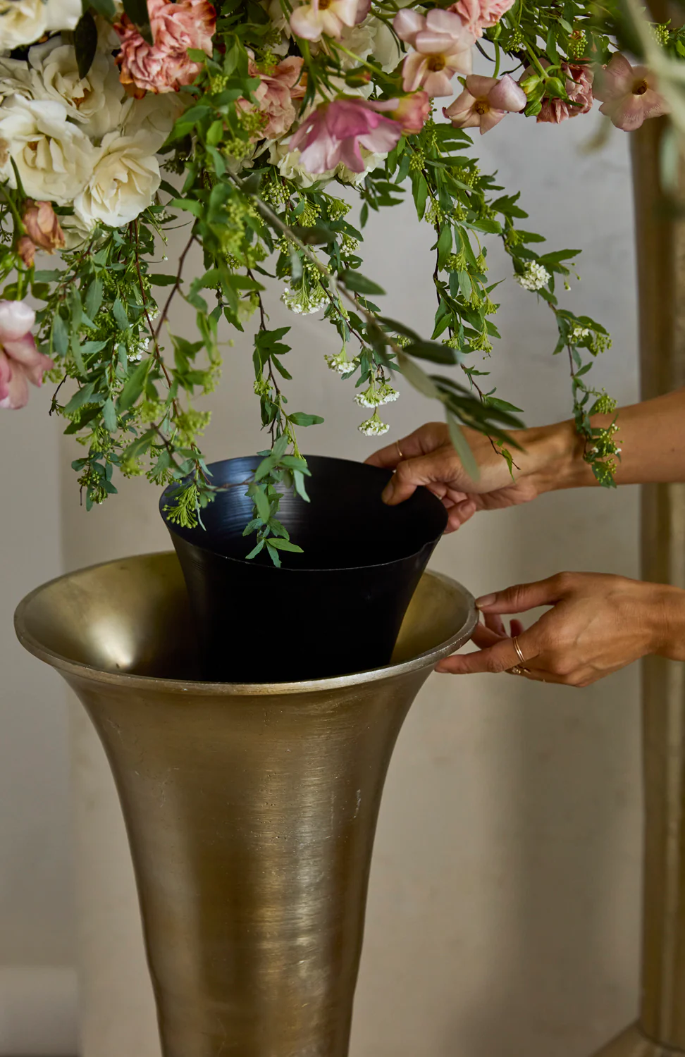 Tenor Vase By Accent Decor