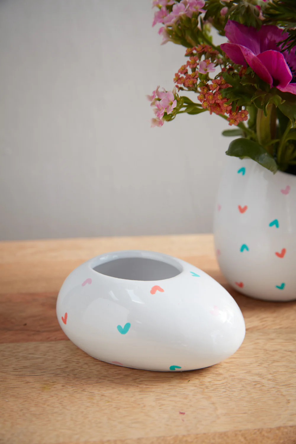 Tiny Heart Vase Set of 8 By Accent Decor - Image 5