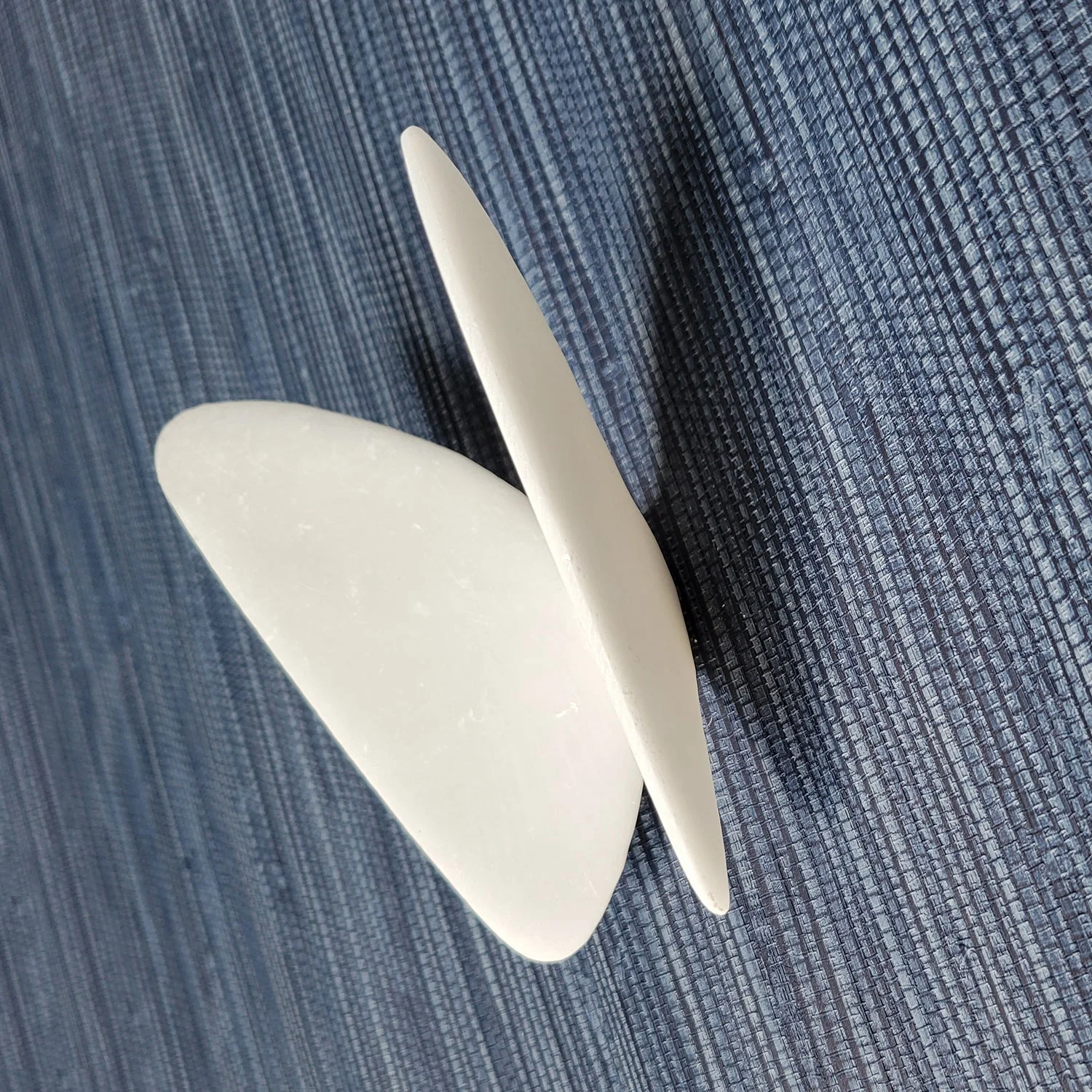 Wall Play™: Wings #2, Off-White By Gold Leaf - Image 4