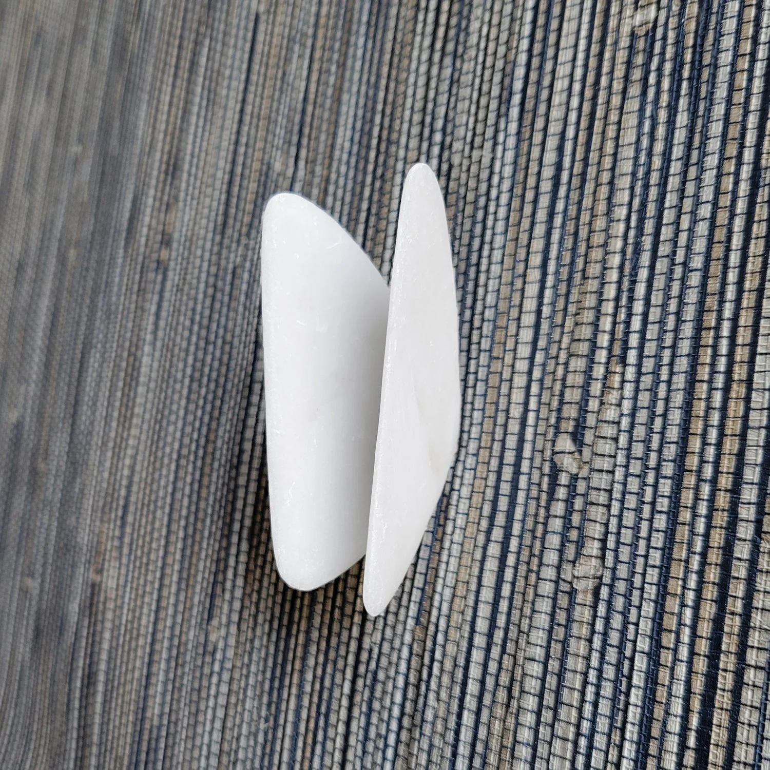 Wall Play™: Wings #3, Off-White By Gold Leaf - Image 4