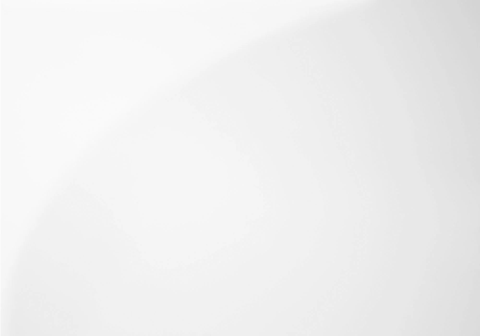 White Finish and Metal Accent Table By Homeroots - 333226 - Image 4